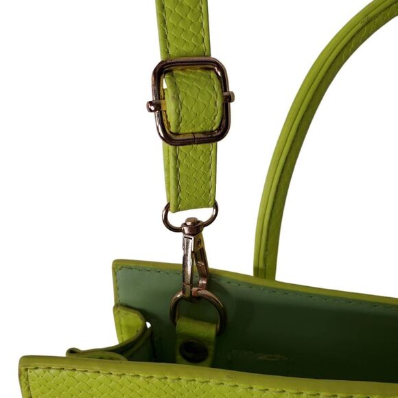 NWT PU Leather Textured Crossbody Nano Tote Bag Neon Green OS - Picture 4 of 10